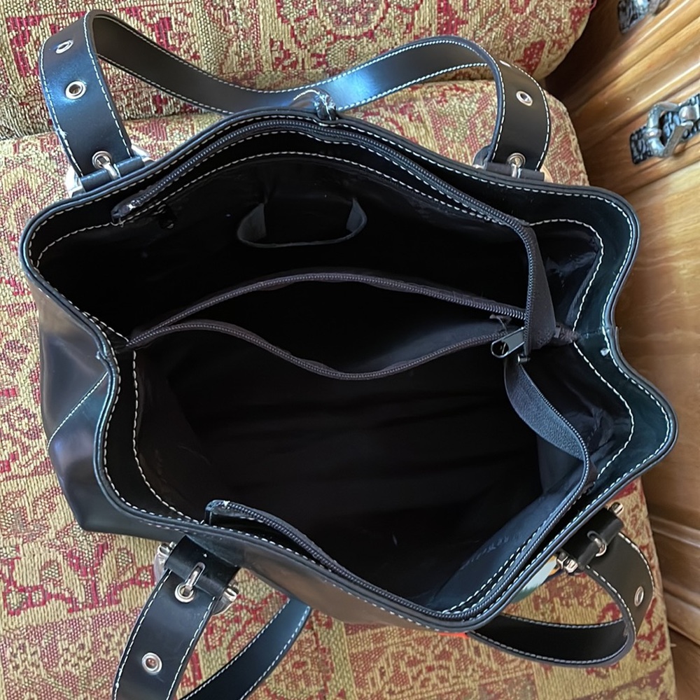🌺 FREDERIC PARIS; Beautiful Black Leather Medium-Sized Handbag in GREAT Shape!! - Picture 8 of 16